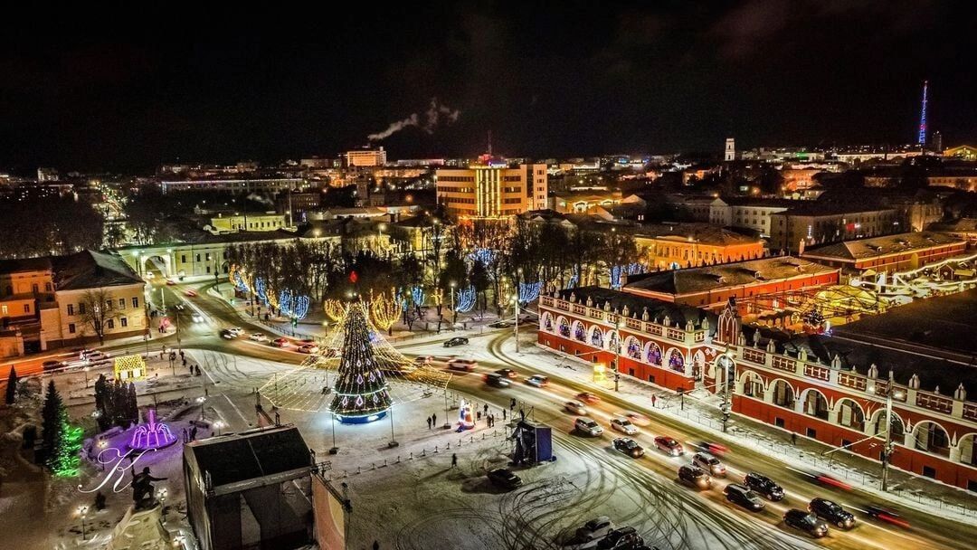 7.12/10:45 18:00 Прогулка с Петром Алекперовым "Современная Калуга Москва нашего детства"8+