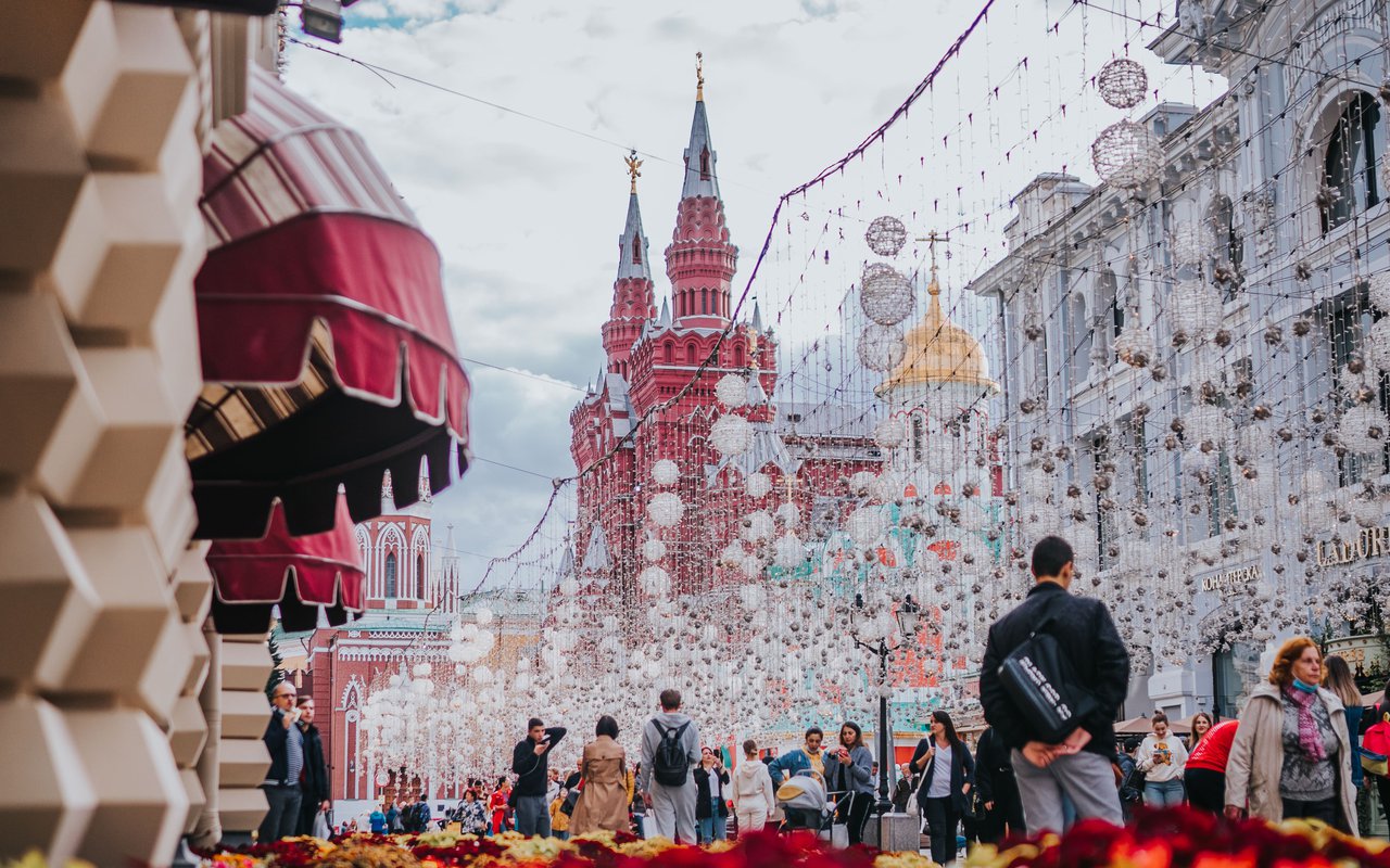 Никольская площадь Москва