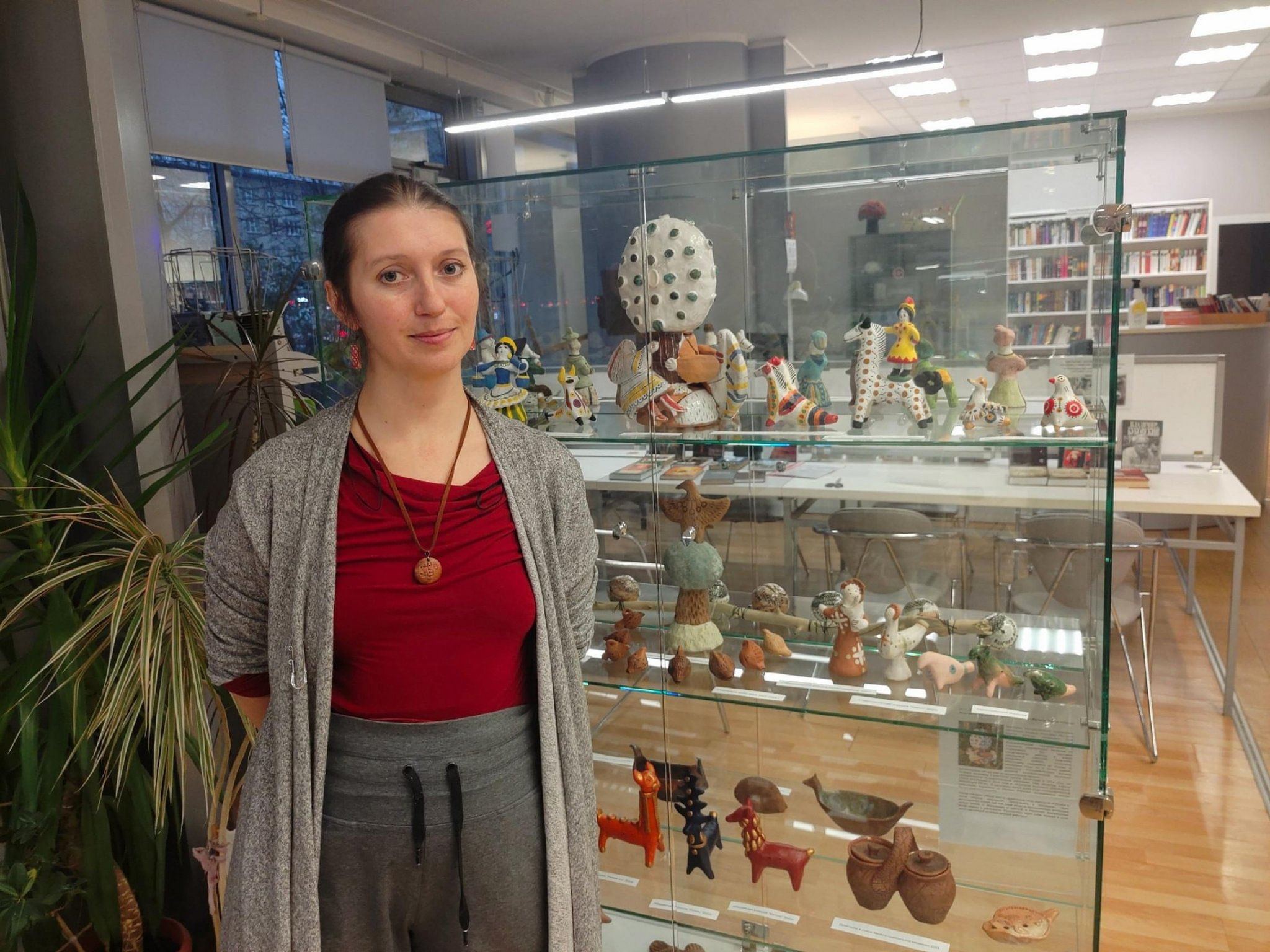 Керамика для продолжающих "Украшение из фарфора"