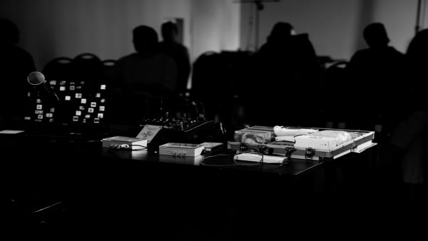 Заключительная встреча просветительского цикла «Ре-медиум: как мы вновь обретаем утраченное». Интерактивное исследование устаревающих носителей