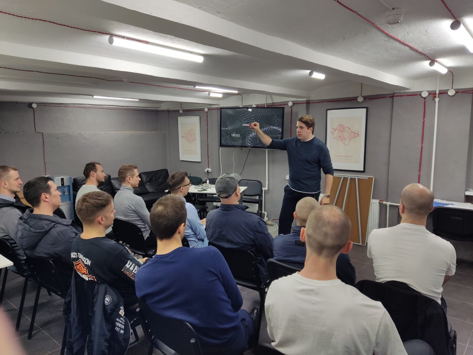 Живой бесплатный Мастер-класс "Как познакомиться с девушкой?"