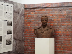 Экскурсия по выставке "Петербург эпохи прогресса"   
