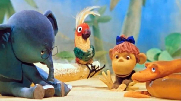 Спектакль театральной студии Яркое пламя "38 попугаев"