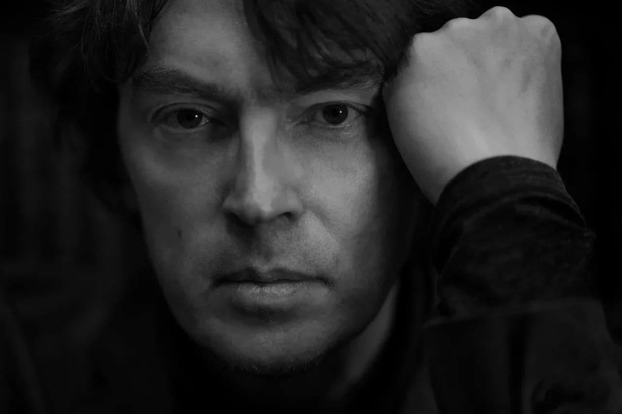 «Будущая поэзия, какая она?» — лекция Дмитрия Воденникова