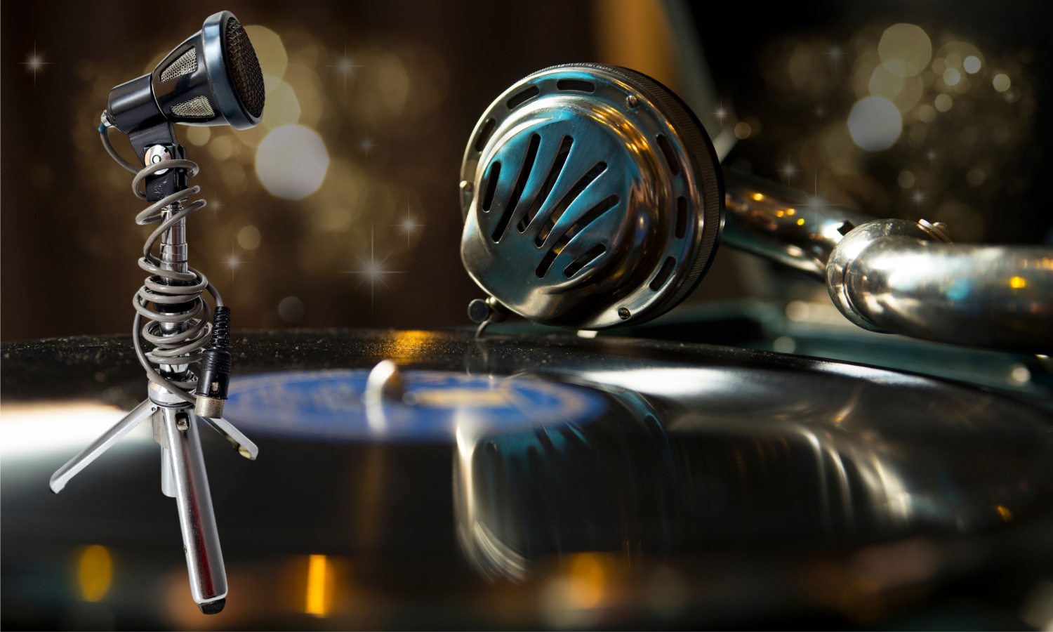 Экскурсия «Звукозапись — Эволюция». Чаепитие и миниконцерт. Викторина Призы Музея ностальгии