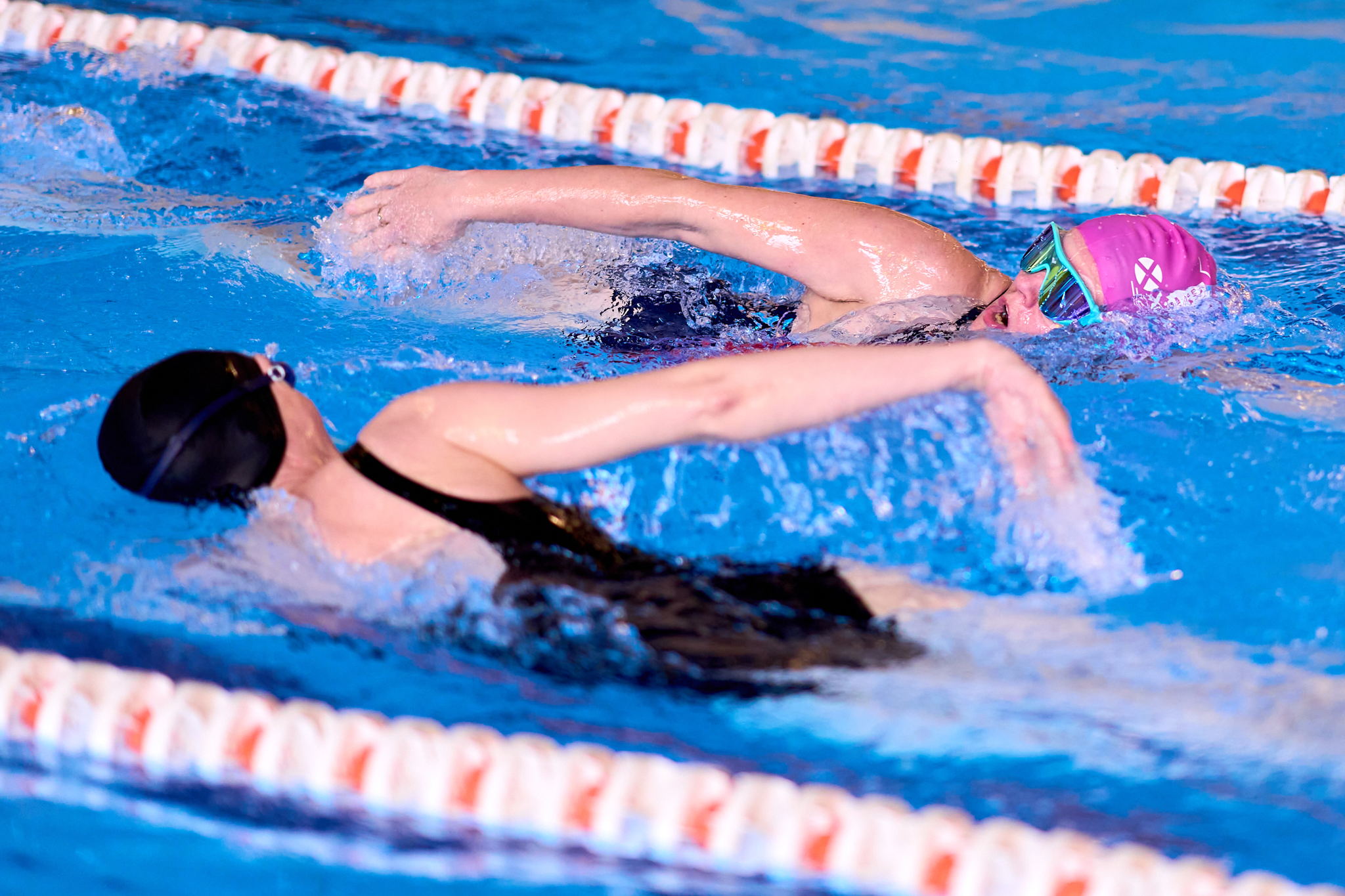 Первый сет подготовки к заплыву X-WATERS Yenisei 2026: тренировка в бассейне (100 м более 2 минут)