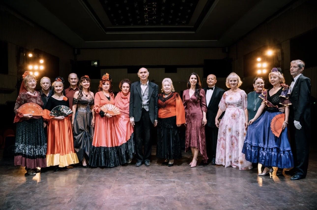 "Весна идет весне дорогу" концерт театра музыкальной оперетты "Фигаро"