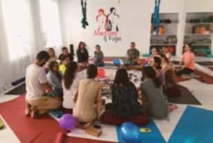 YogaPicnic #17. Йога-пикник под крышей с Сашей Постоваром и Ликой Пекуш. Санкт-Петербург, Yoga Family на Горьковской