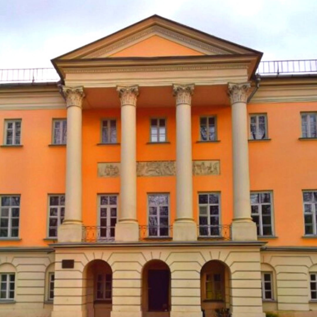 Выставочный зал Усадьбы Ф.А.Ардалионова