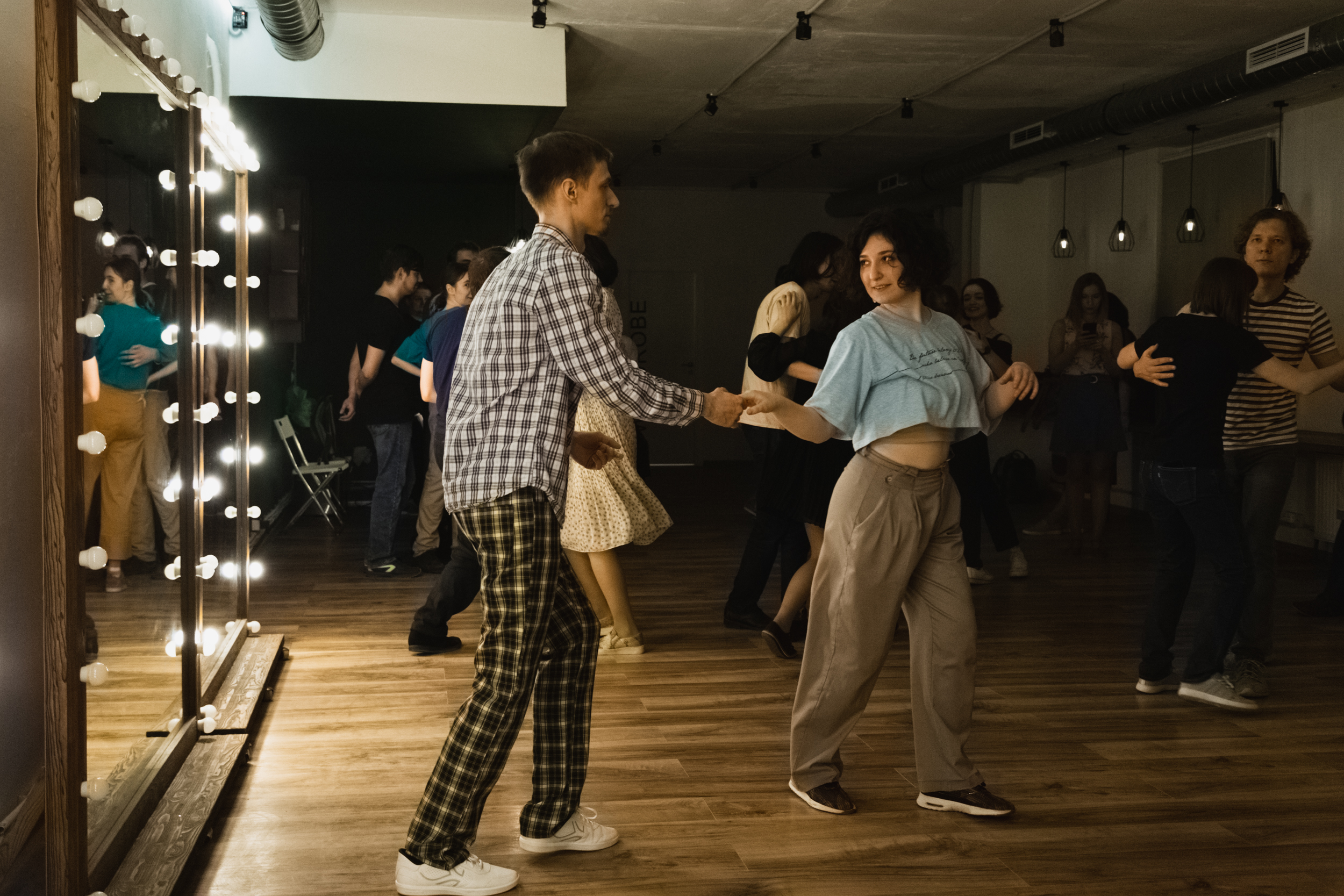 Lindy Hop двухуровневый клуб