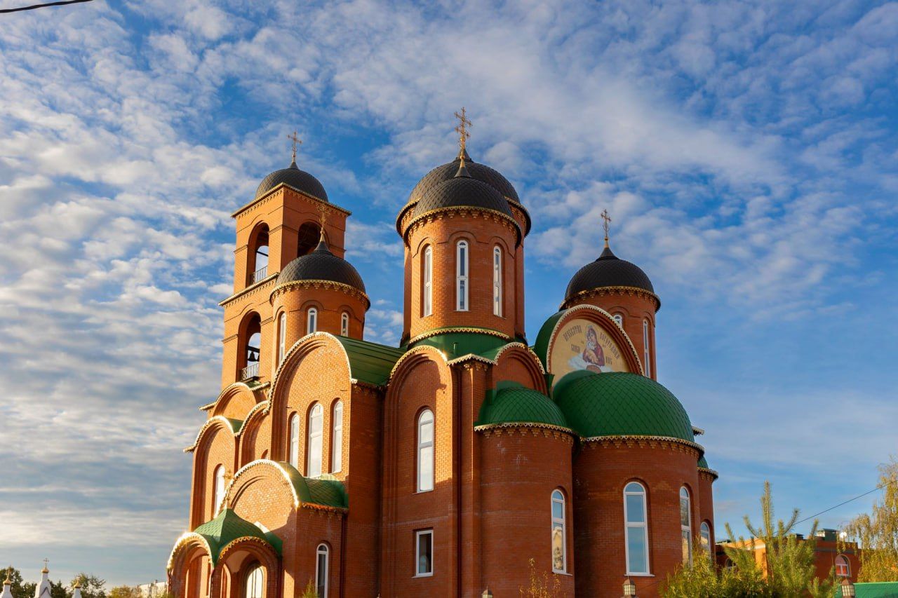 Пленэр в городе Королëв. Церковь Троицы Живоначальной