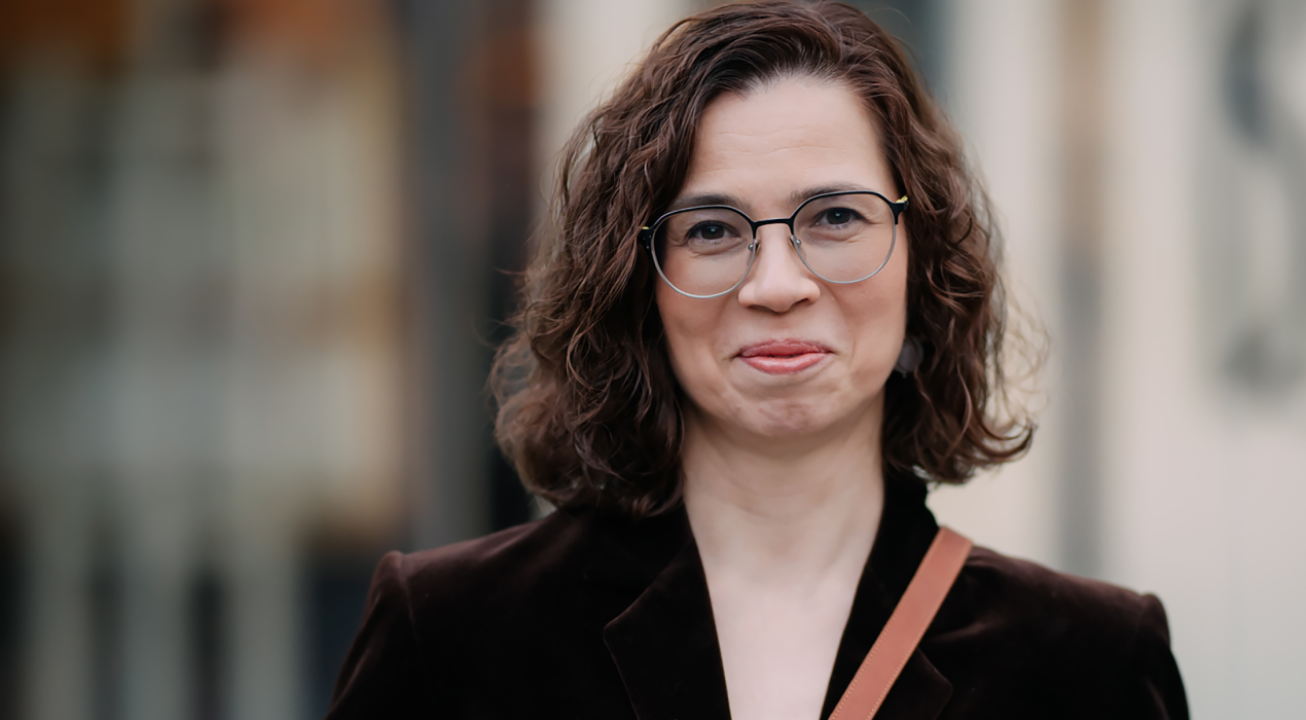 Кураторская экскурсия по выставке «РАМИН НАФИКОВ. ABSTRAКTSIJA»