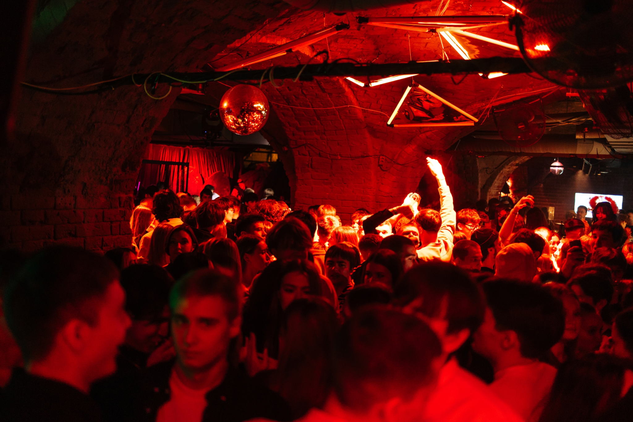 ПЯТНИЦА | ЭТО БАЗА