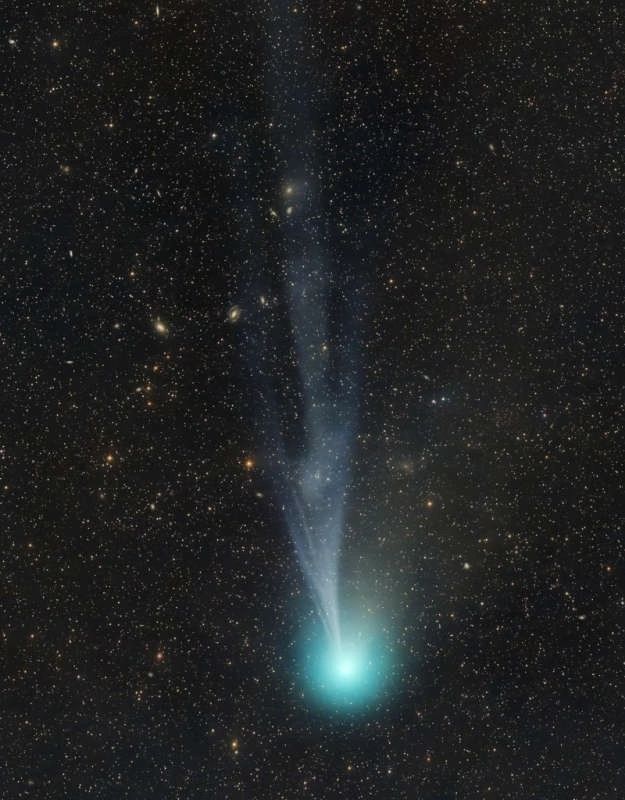 Онлайн-лекция "О кометах и метеорных потоках"