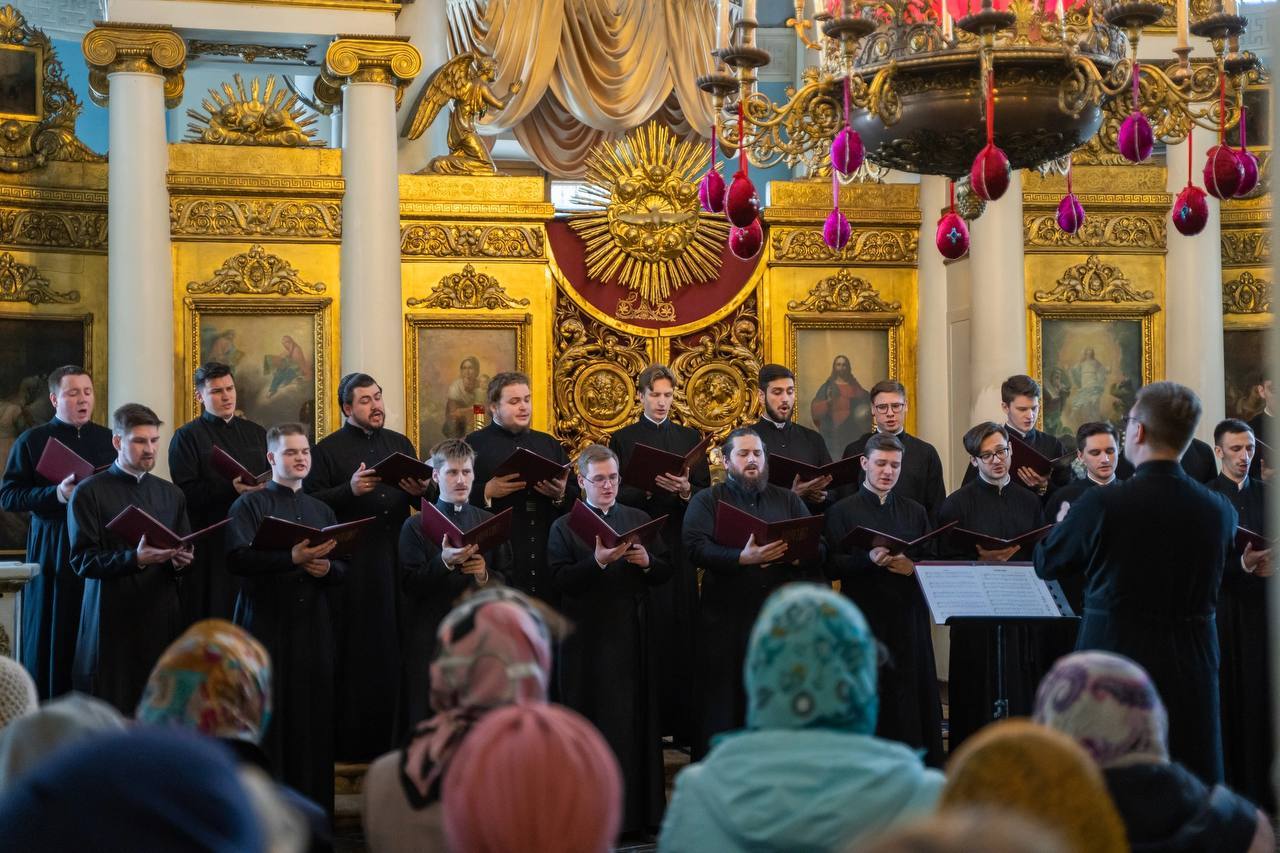 Концерт духовной музыки хора Сретенского монастыря