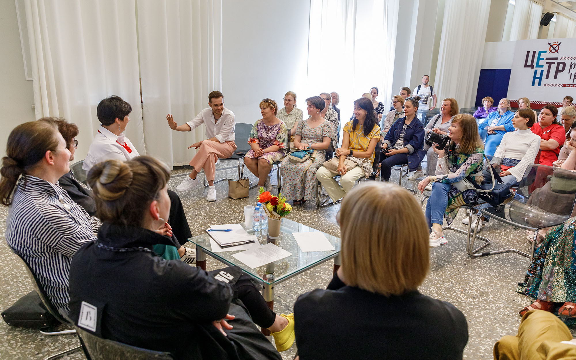 Круглый стол «Музеи и театры моды: желания, возможности и реальность»