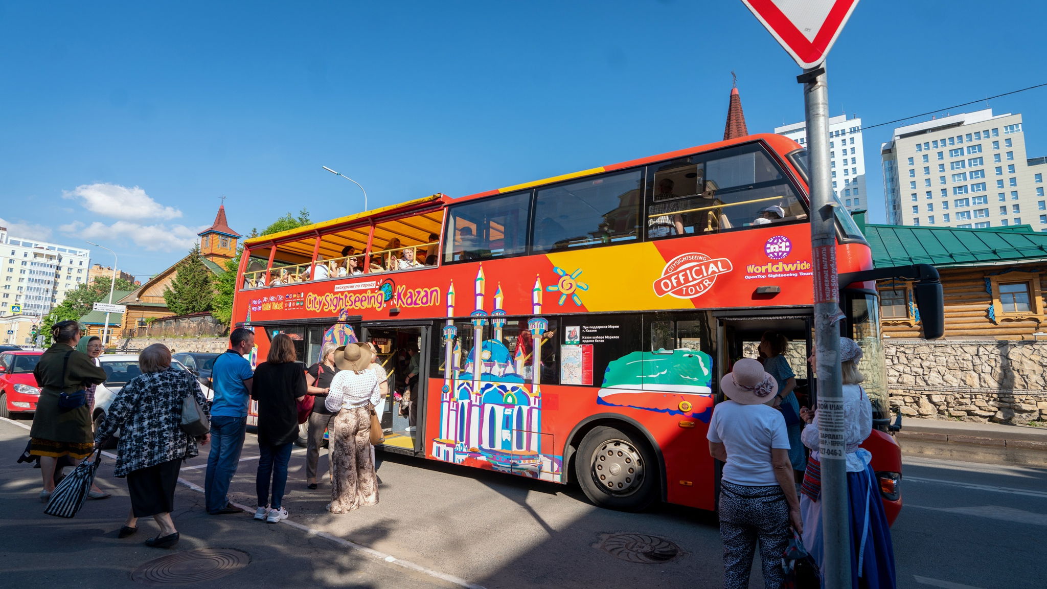 Автобусная экскурсия по Суконной слободе на фестивале «Духов день»