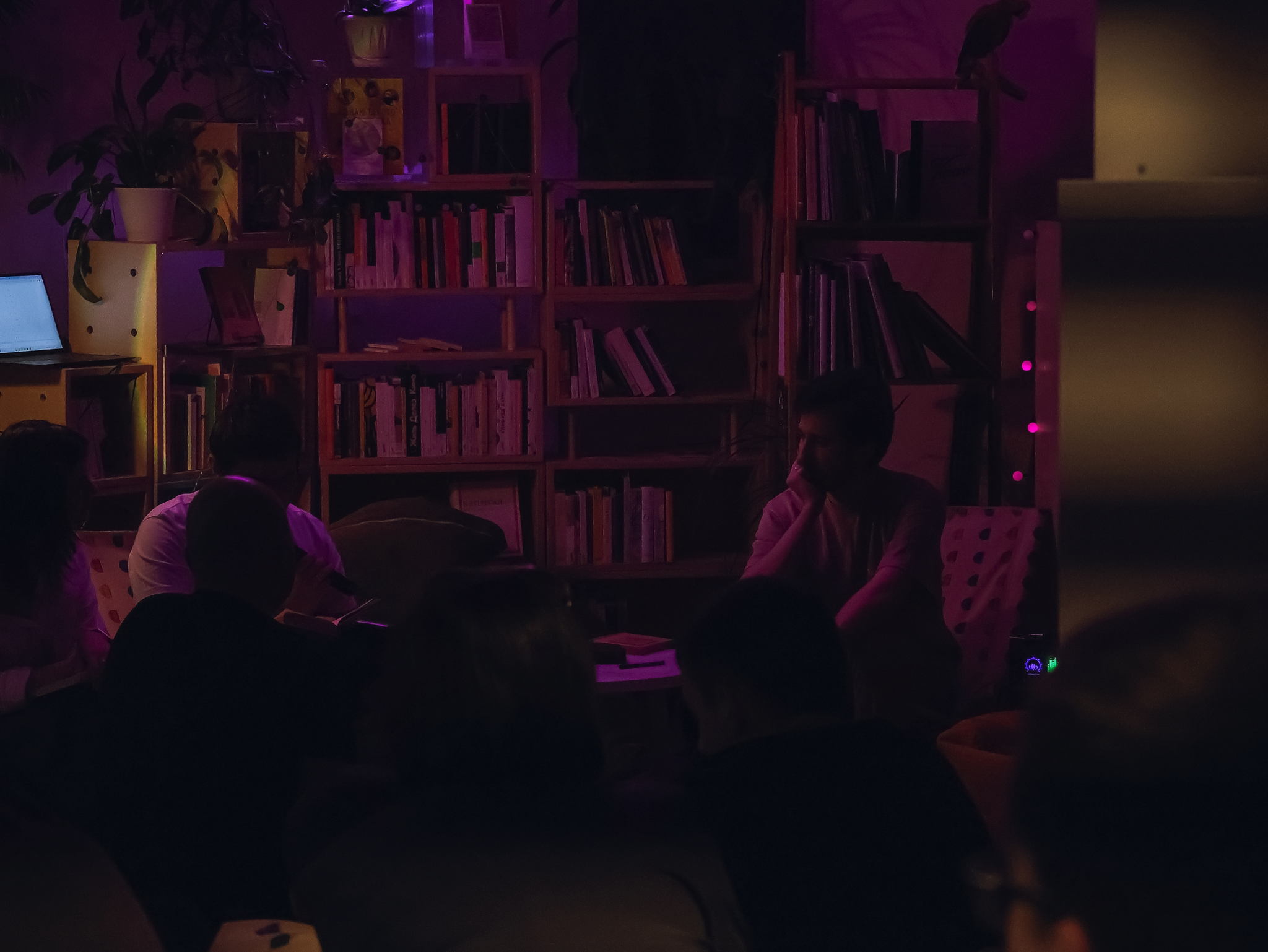 Поэтический вечер «Вслух»