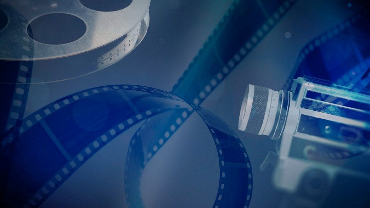 АРХИКИНО. Кинопоказ и обсуждение д/ф «Бумажный человек» (Россия)