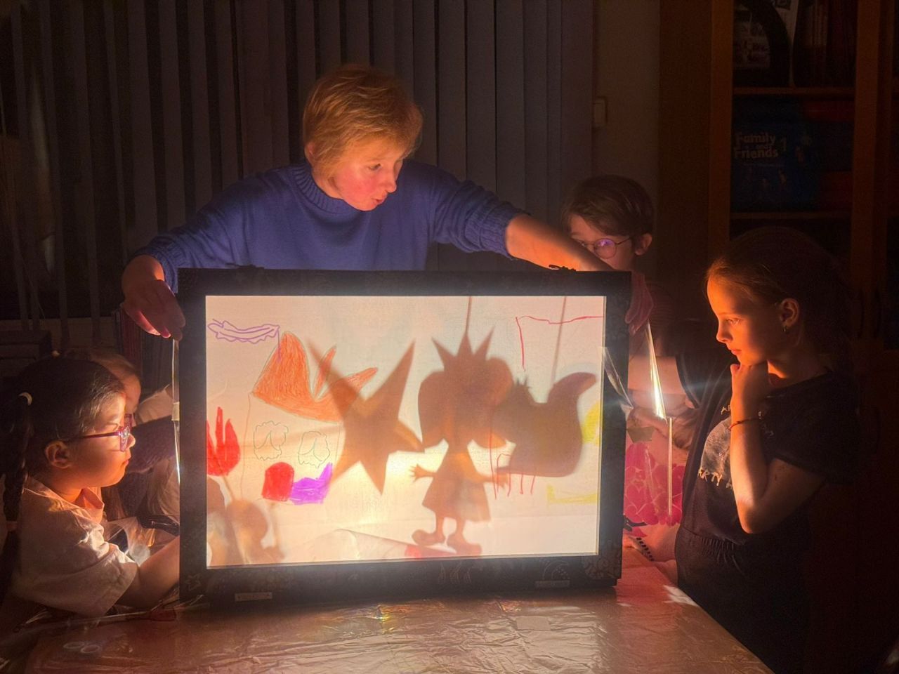 "Сказка, рожденная в темноте". Театр теней