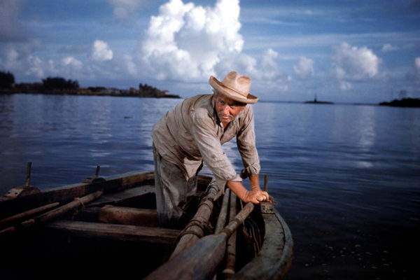 Х/ф «Старик и море» (США, 1958; драма по одноименной повести Э. Хемингуэя)