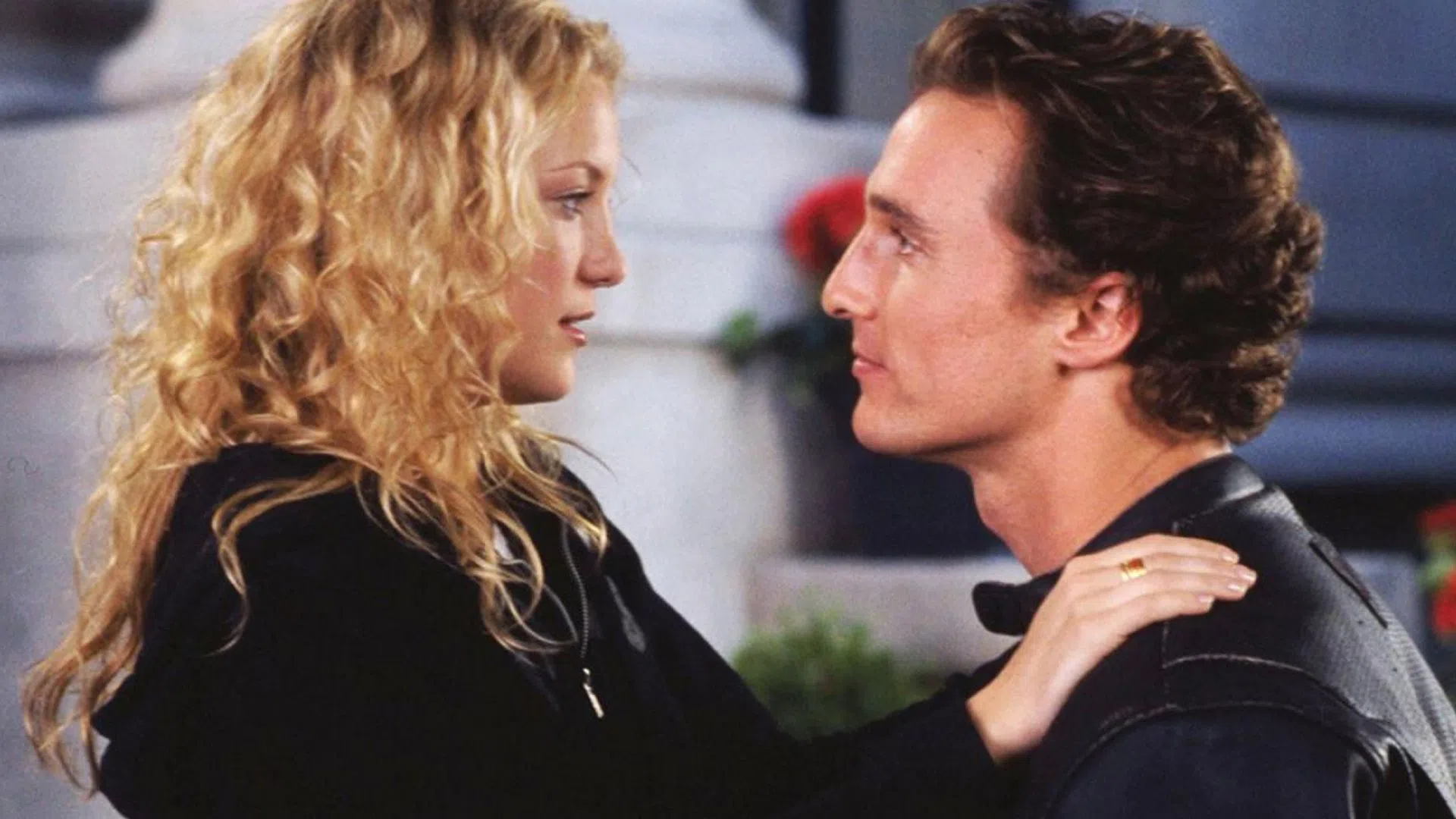 АНГЛИЙСКИЙ КИНОКЛУБ DIALOGUE: «Как отделаться от парня за 10 дней» (2003). Кино и вино в усадьбе