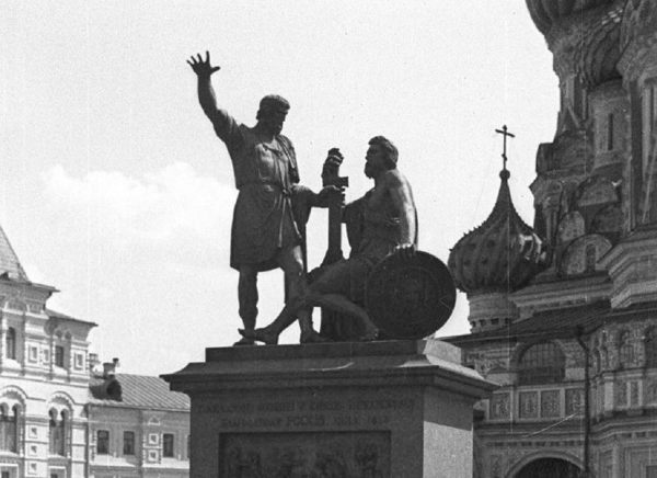 Лекция «Чем гражданин Минин князю Пожарскому помог? Как Русь справилась со Смутой и самозванцами»