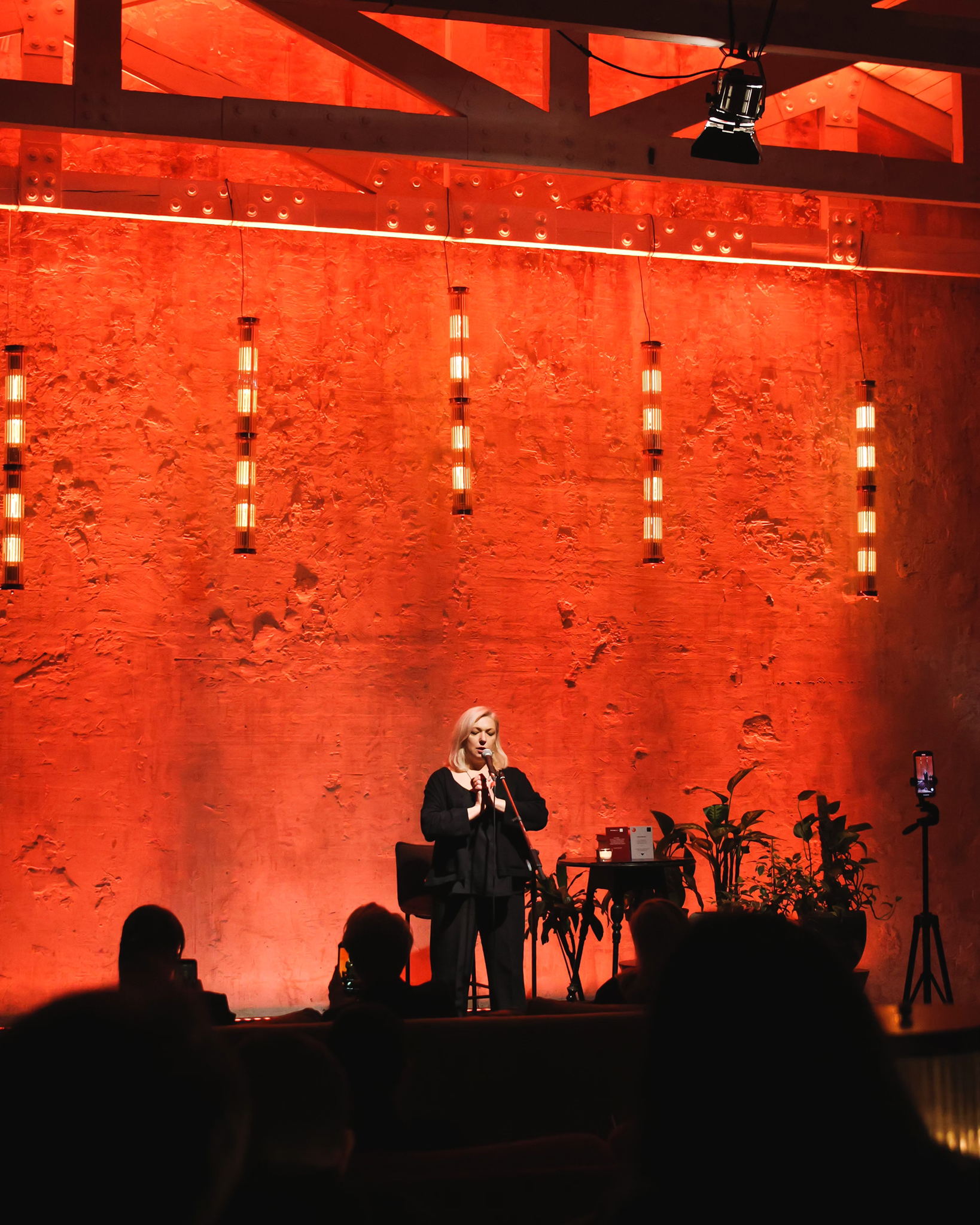 воскресный вечер отборной поэзии «СЕЛЕКЦИЯ»