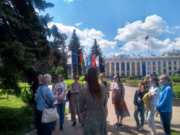 Прогулка с франкоговорящим гидом «Автозаводский район: великое прошлое и надёжное настоящее»