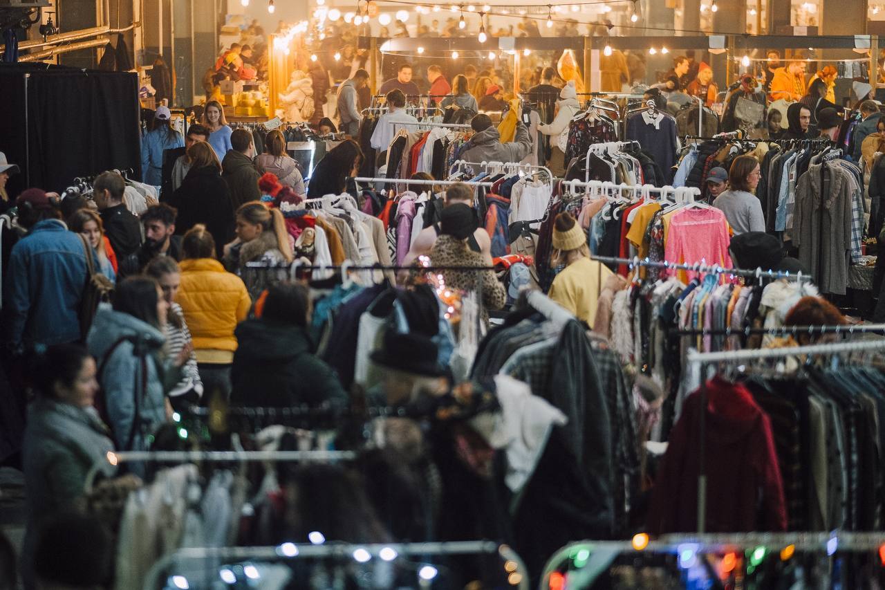 Маркет «Гараж-Винтаж» на «Хлебозаводе»