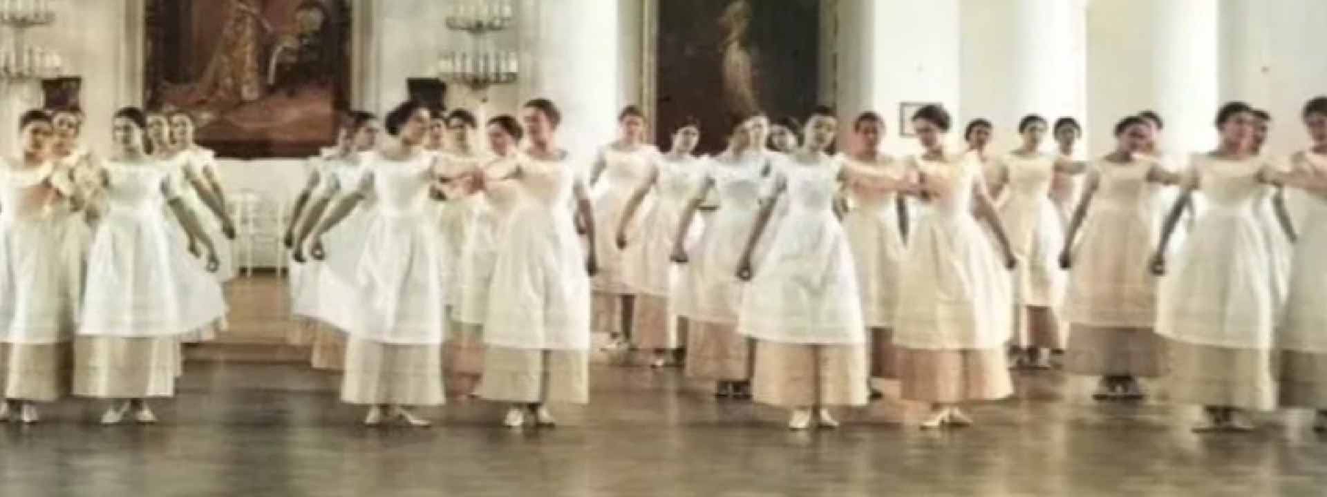 СМОЛЯНКИ ИДЕАЛЬНЫЕ ФРЕЙЛИНЫ И ПРИМЕРНЫЕ ЖЁНЫ. Лекция