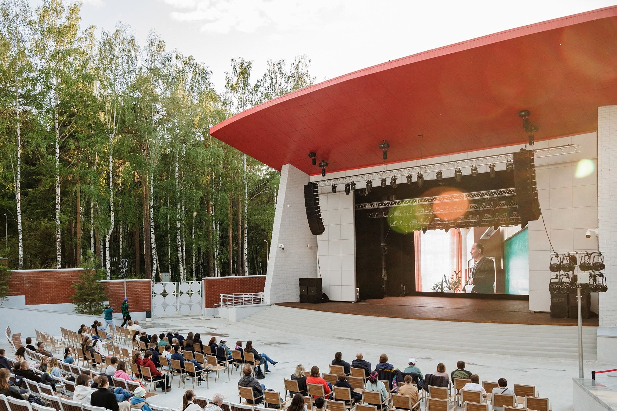 «Человек-амфибия»: кинопоказ с оркестром