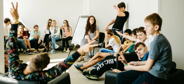 Тренинг ИНСАЙТ 1 для подростков 14-17 лет. Проводится в 54 странах мира более 45 лет, в Росии более 30 лет