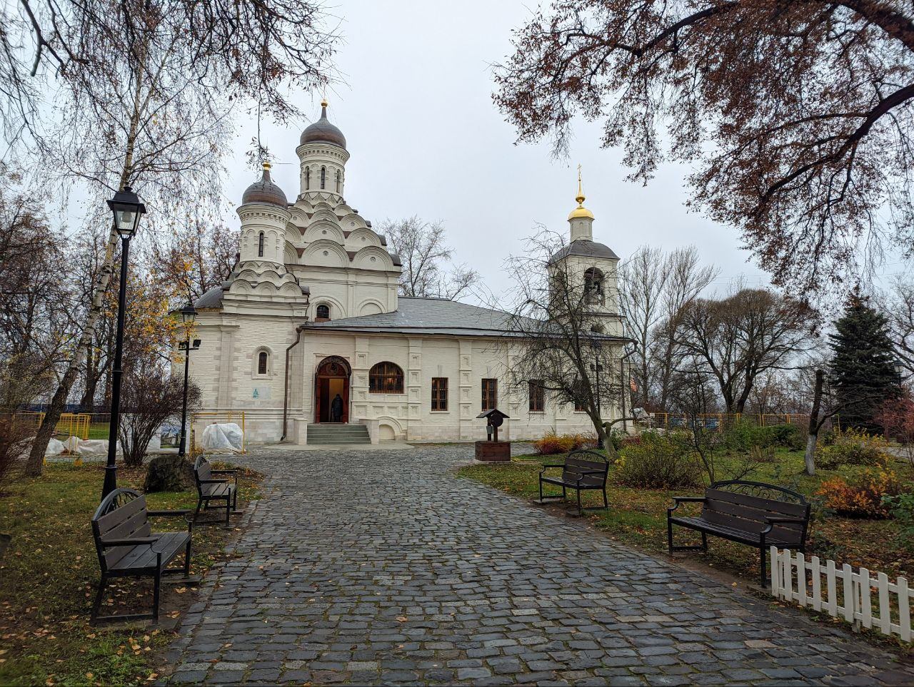 Храм Живоначальной Троицы в Хорошёве