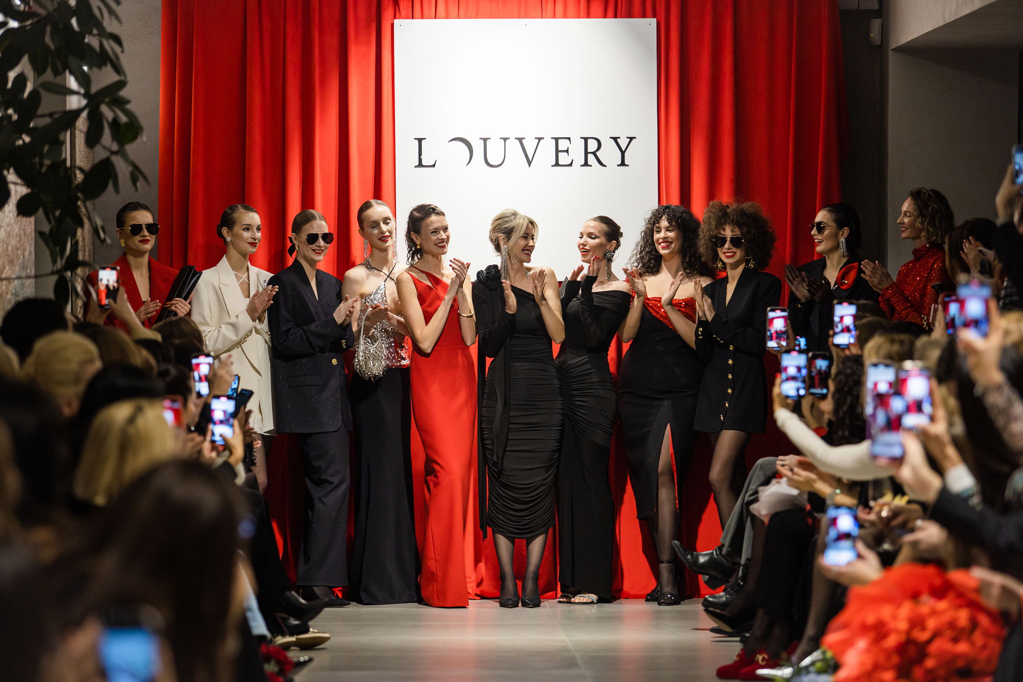 Вечеринка в честь новогоднего показа LOUVERY