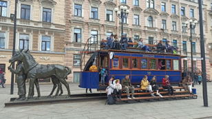 Современная скульптура Санкт-Петербурга (с посещением музея "Университетский дворик")