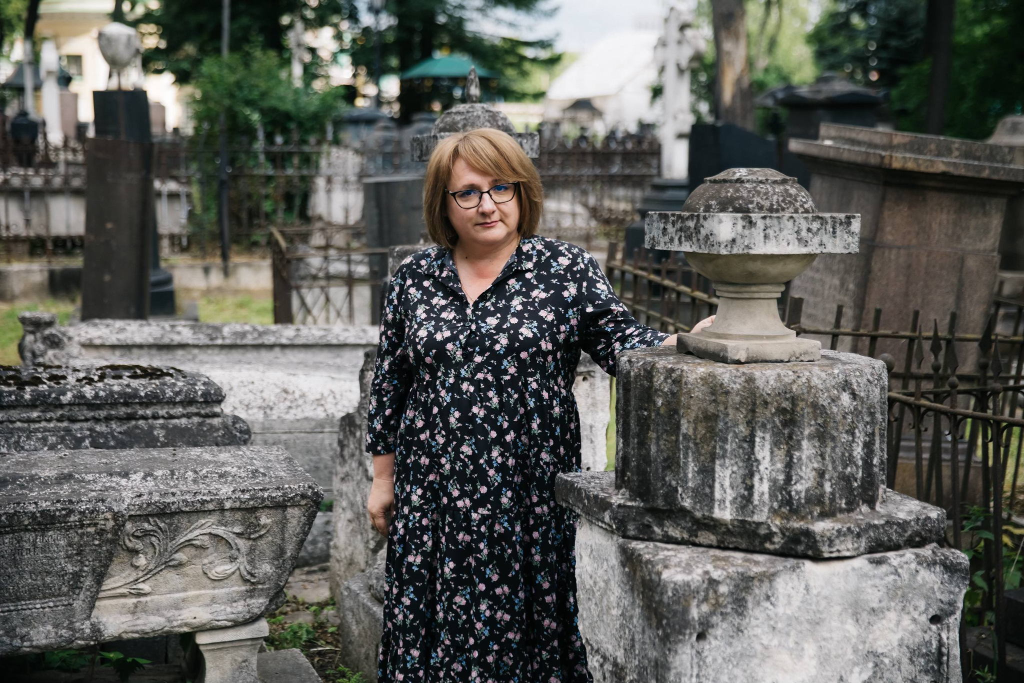 Между верой, связью и деньгами: тайны Милютинского переулка