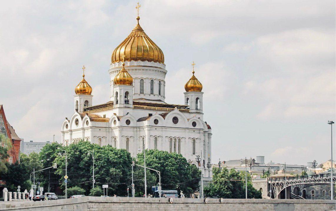 в 12:00 Пешеходная экскурсия "По дороге к Храму Христа Спасителя" с Екатериной Титовой. 6+