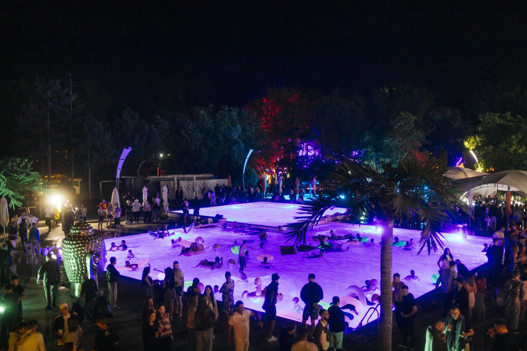 ZHARA POOL B-DAY