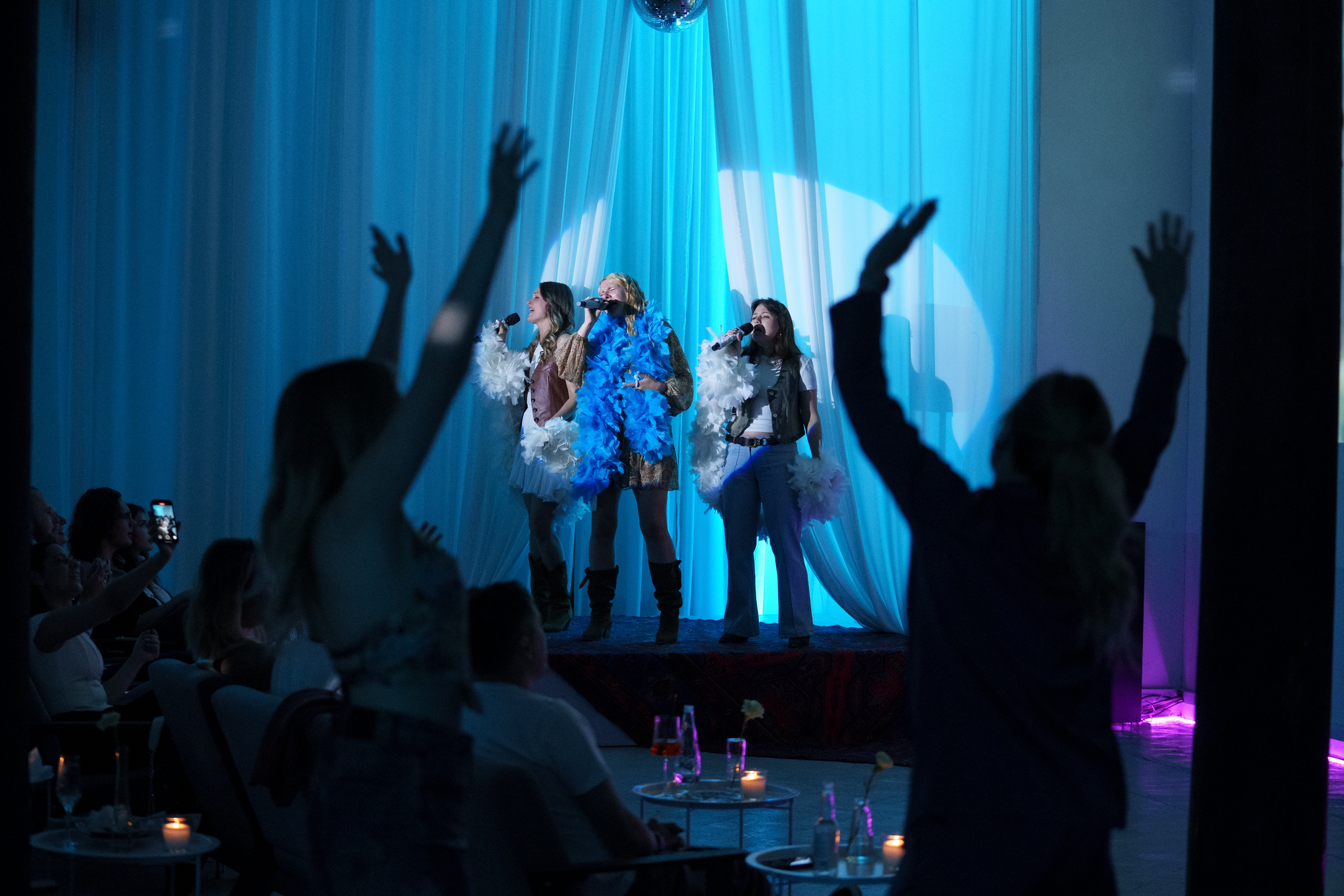 Кино-караоке «mamma mia!» | 30.04 | 19:30