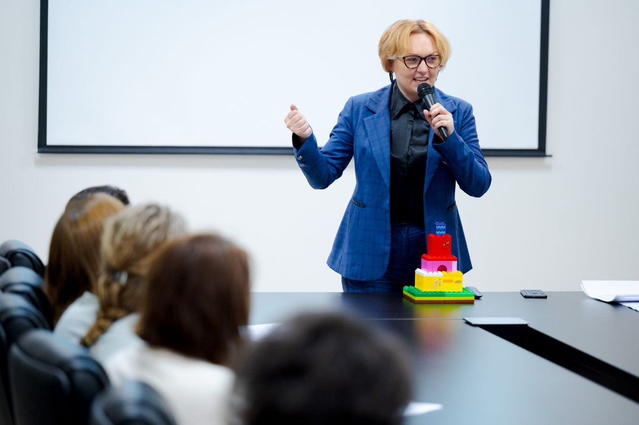 Тренинг-трансформация "Управление в современных реалиях. Гибкие подходы для жестких условий"