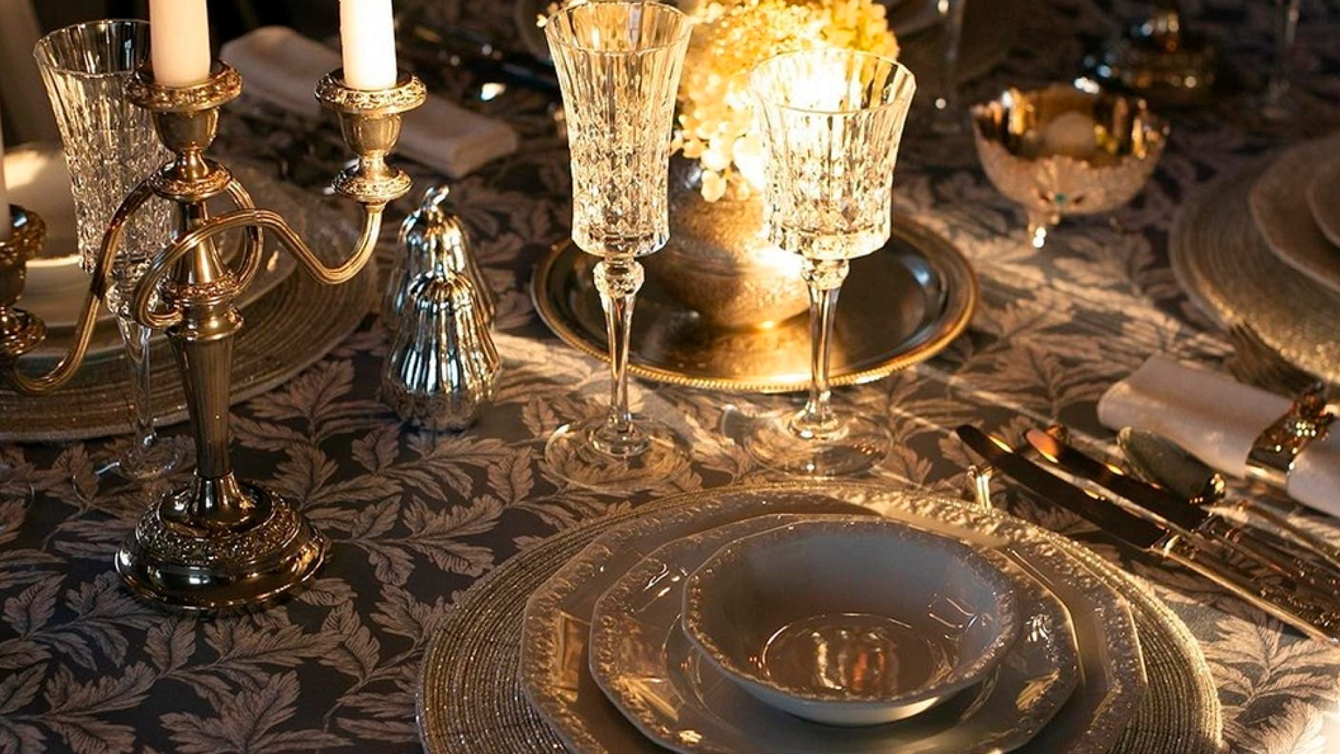 Арт-ужин в Savoy: «Дом фарфора. Основы сервировки»