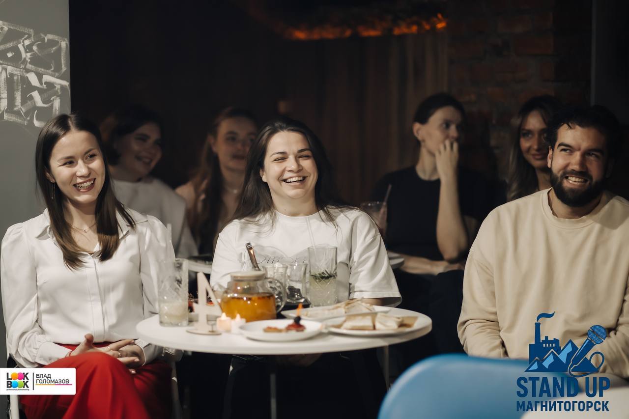 Шоу «Не глядя» Комедийное свидание вслепую