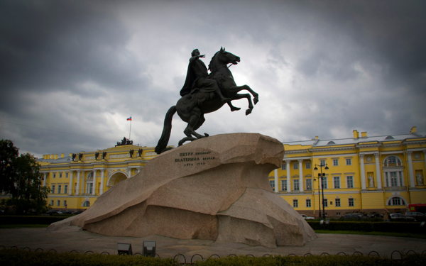 Тень всадника: по следам бедного Евгения