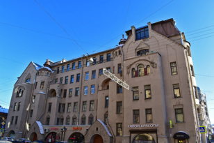 пешеходная экскурсия «Неорусский уголок на Петроградской стороне»
