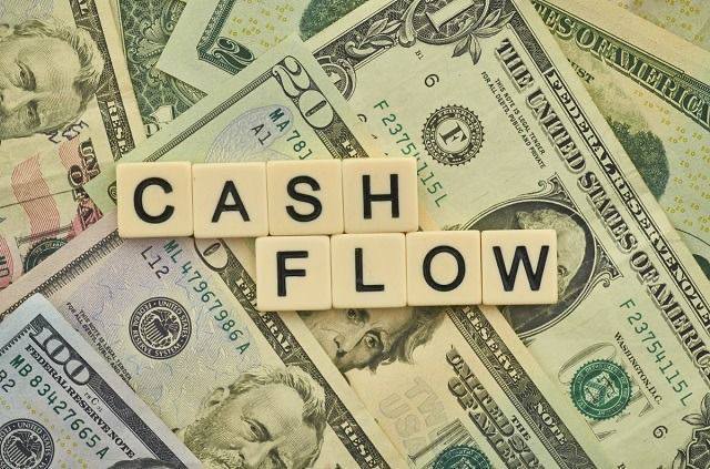 Финасовая игра "Cash-Flow"