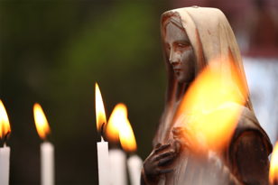 Католическое песнопение "Stabat Mater"