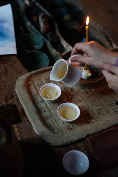 Безмятежный вечер: сочетание чайной церемонии и арт-терапии