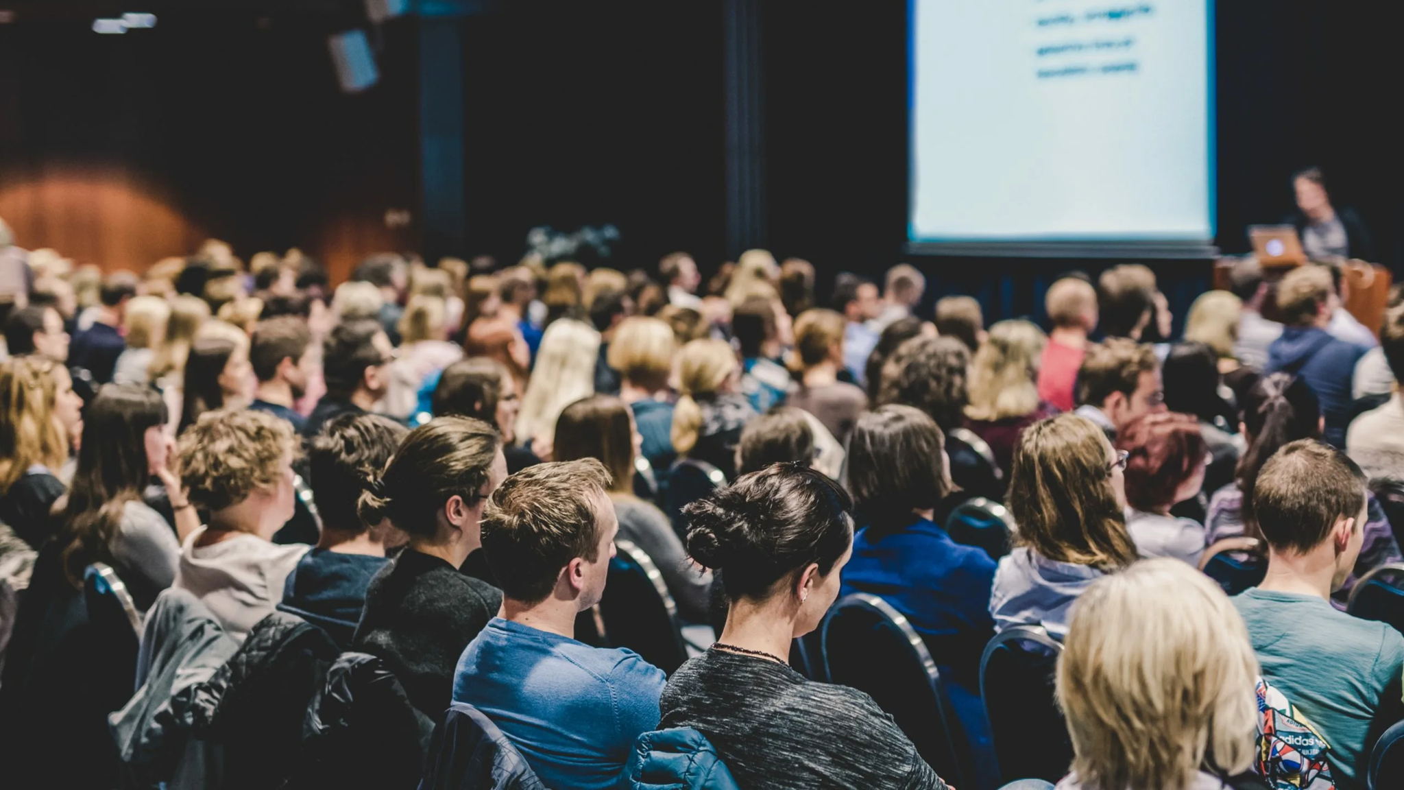 Открытая оффлайн-встреча для предпринимателей «Налоговые изменения 2026 года: как подготовить ваш бизнес»