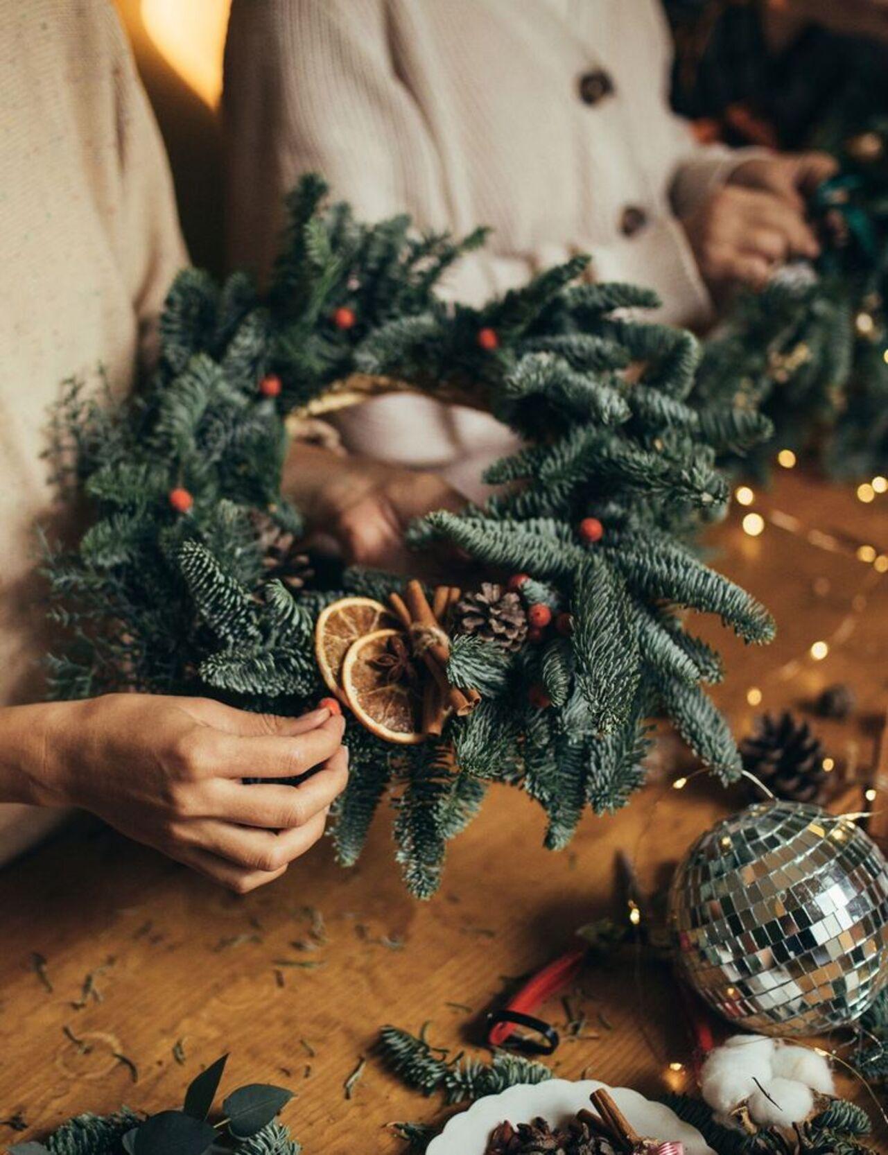 Мастер-класс "Рождественский венок"